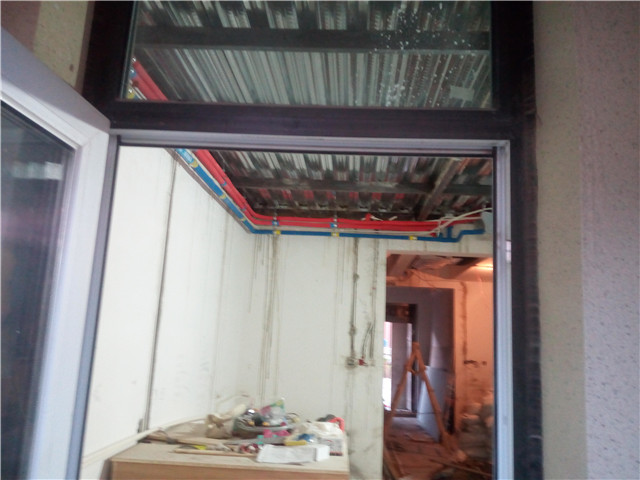 中海峰墅 大金VRV 一拖11安装案例实拍图