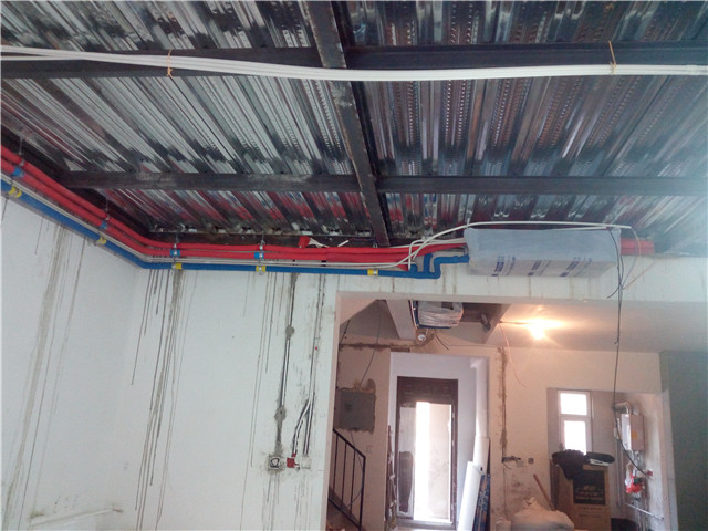 中海峰墅 大金VRV 一拖11安装案例实拍图