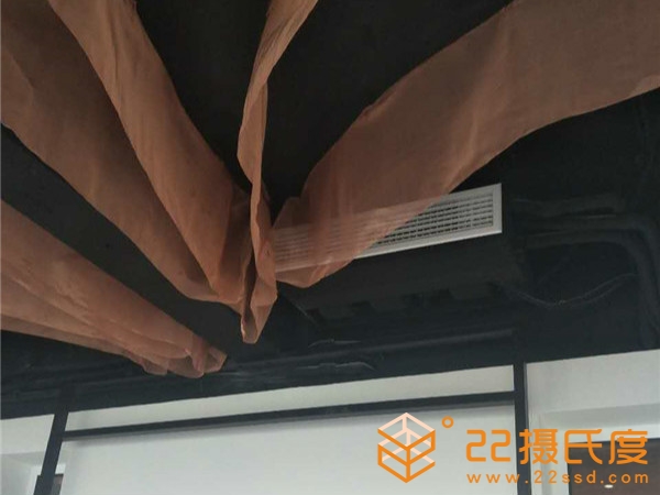 塞纳左岸咖啡店大金VR中央空调机安装案例