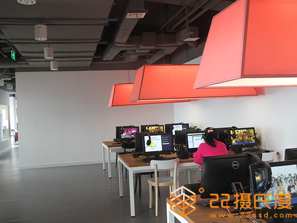 英孚教育华润校区美的中央空调安装