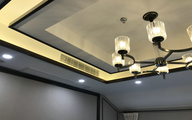 格力一拖一风管机安装风口效果