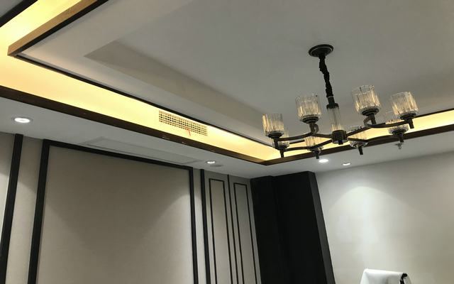 格力一拖一风管机安装风口效果