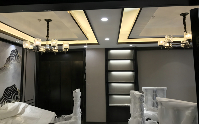 格力一拖一风管机安装风口效果